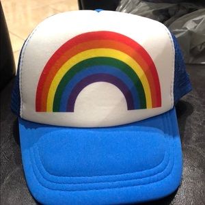 Trucker Hat 🌈 🧢